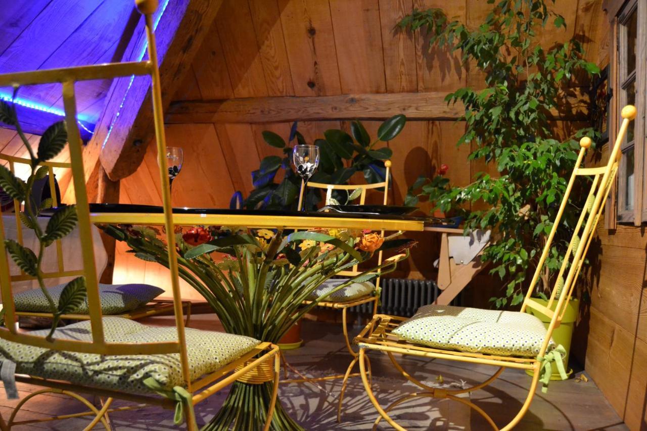 Hotel Les Jardins D'Armance Le Valdahon Esterno foto